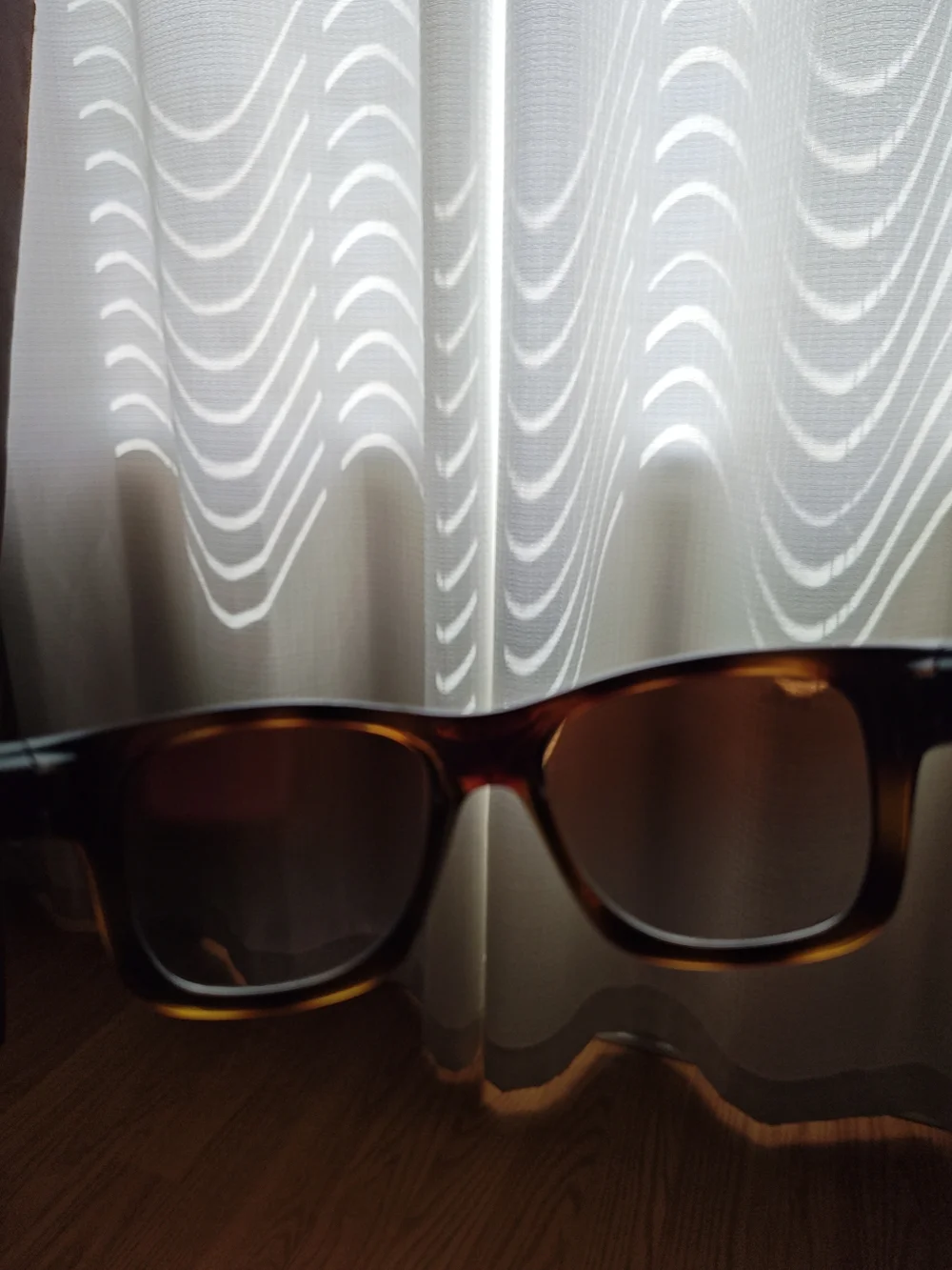 Ray-Ban RB 4194 Tortoise Square Sunglasses 710/85 53mm + Case RB 4194 710/85